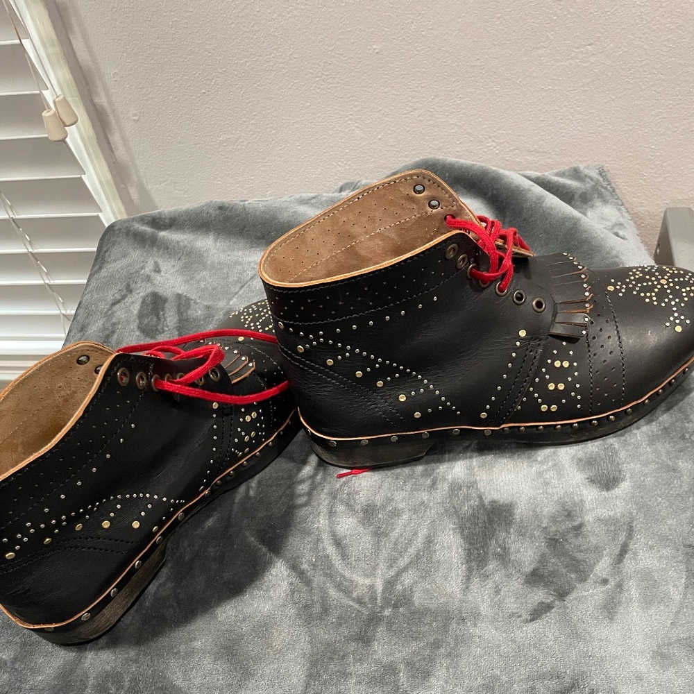 Burberry Black and Red Men's Clog Shoes - Picture 13 of 14